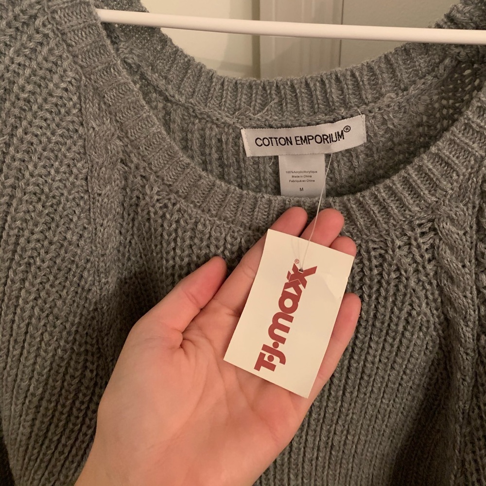 Sweater - Picture 2 of 2